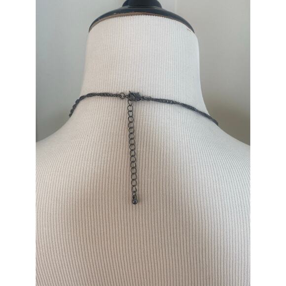 Elegant Long Black & Pearl Cluster Pendant Necklace - Picture 8 of 9